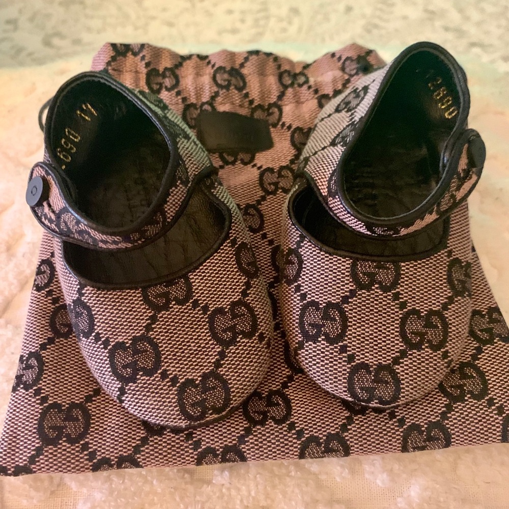 Infant Gucci Ballet Slippers with bag!